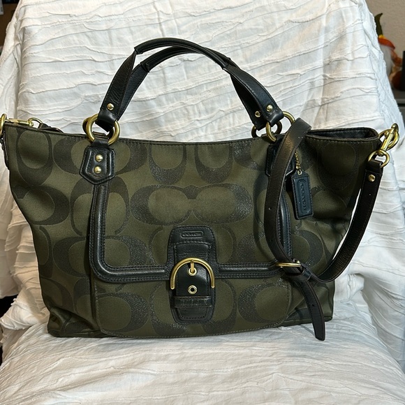 Coach Handbags - Coach Tote